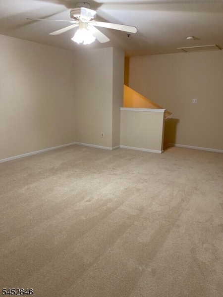 220 Cambridge Ct Property Photo 11
