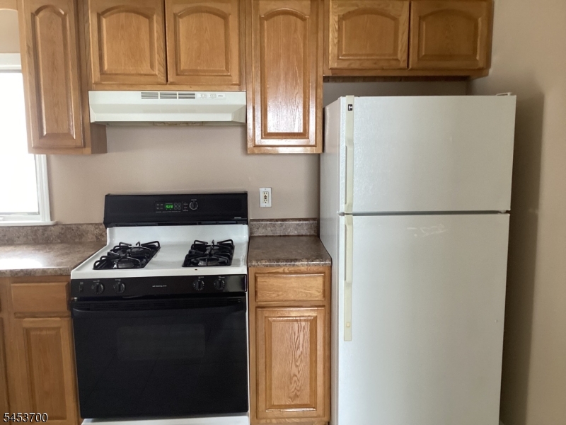 275 Wanaque Ave Property Photo 7