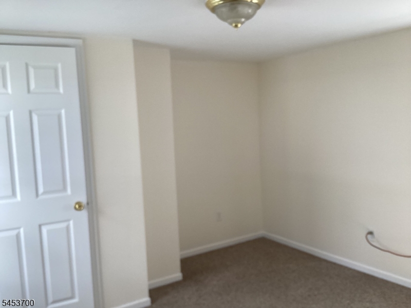 275 Wanaque Ave Property Photo 10