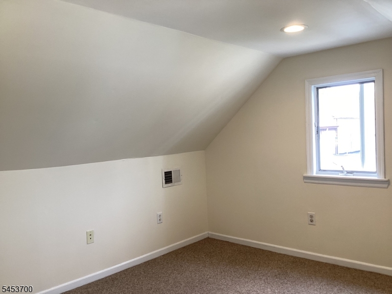 275 Wanaque Ave Property Photo 14