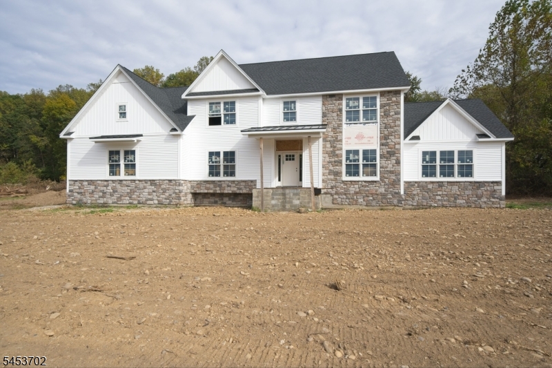 6 Highland Meadows Road Property Photo 2