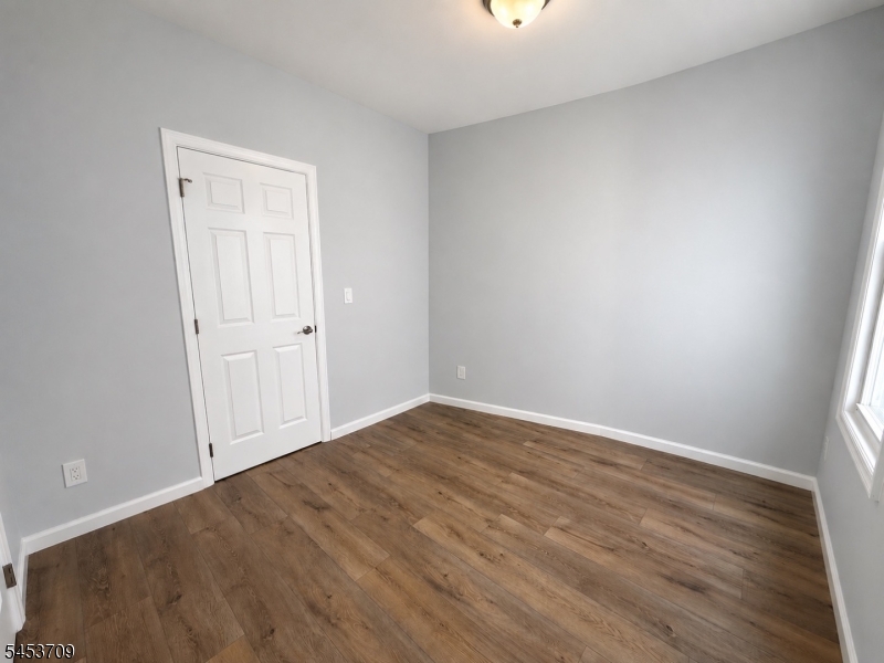 227 Patterson St 2f Property Photo 6