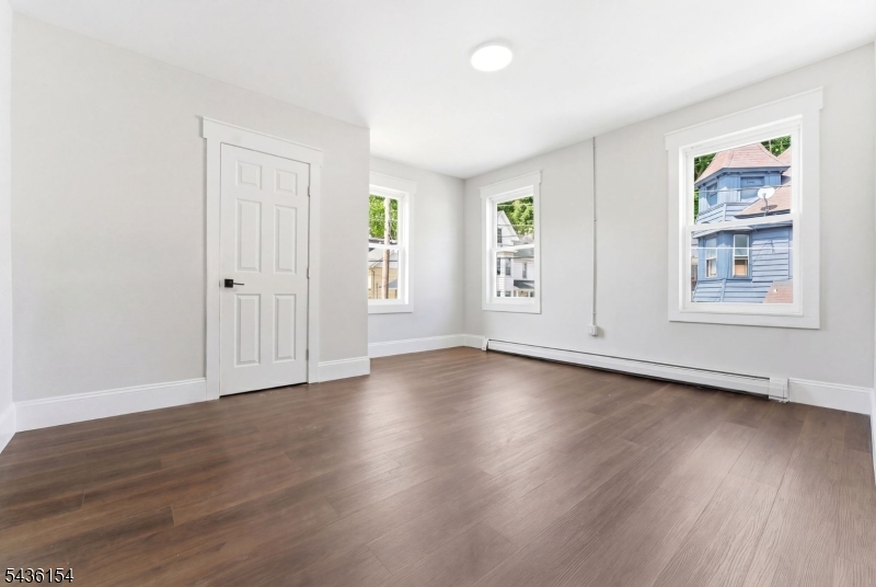 60 Brainard St Property Photo 24