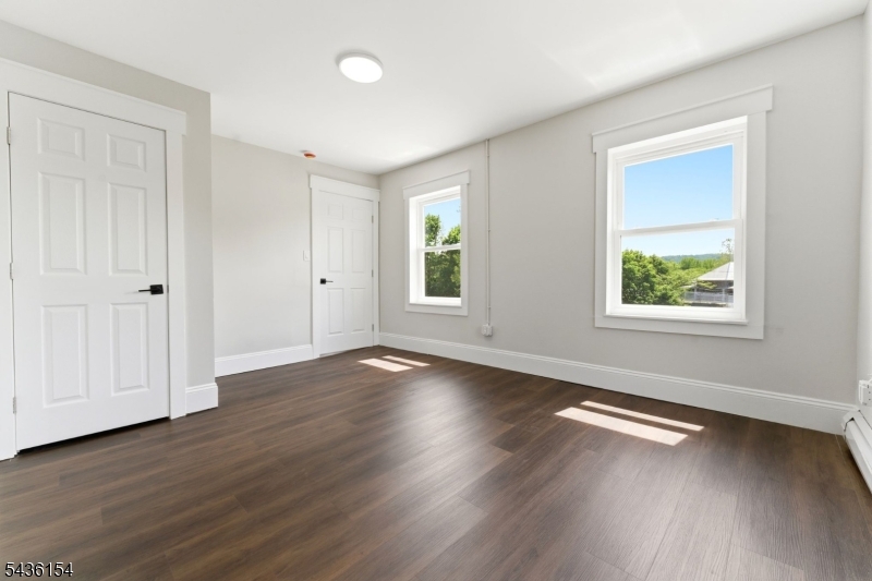 60 Brainard St Property Photo 25
