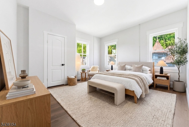 60 Brainard St Property Photo 26