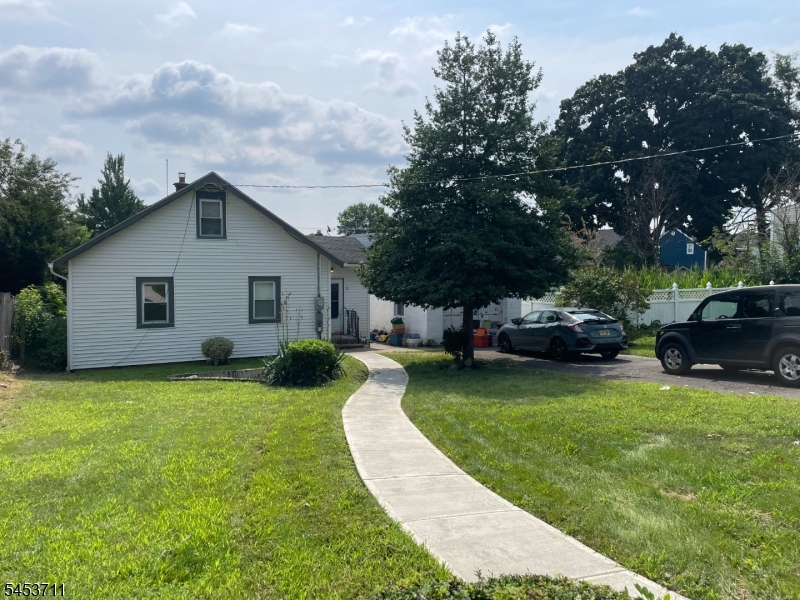 16 Bayard Pl Property Photo 1