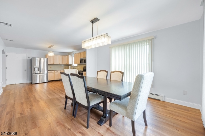 7 Henoch Ave Property Photo 12