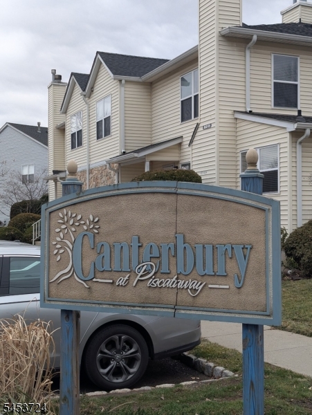 316 Ventnor Ct Property Photo 1