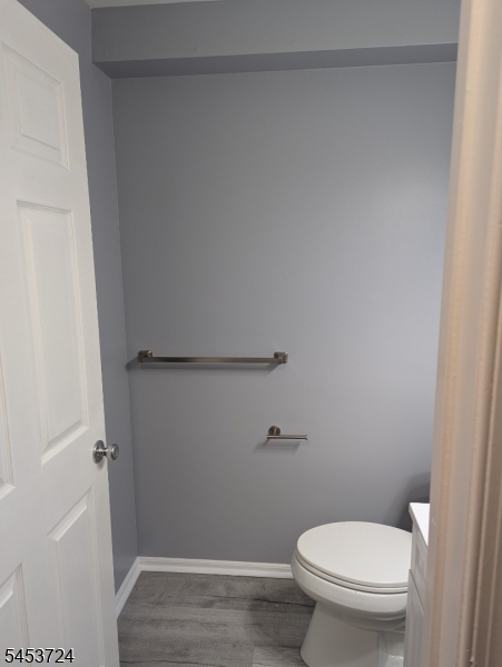 316 Ventnor Ct Property Photo 24