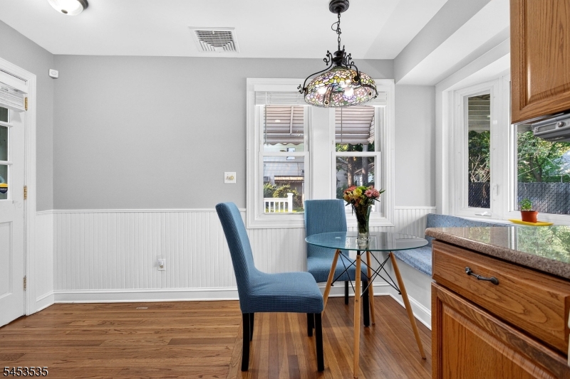 1 Perry Pl Property Photo 18