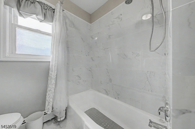 55 Davis Rd Property Photo 19