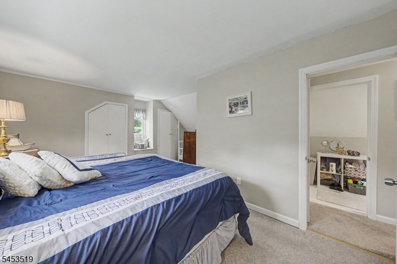 55 Davis Rd Property Photo 31