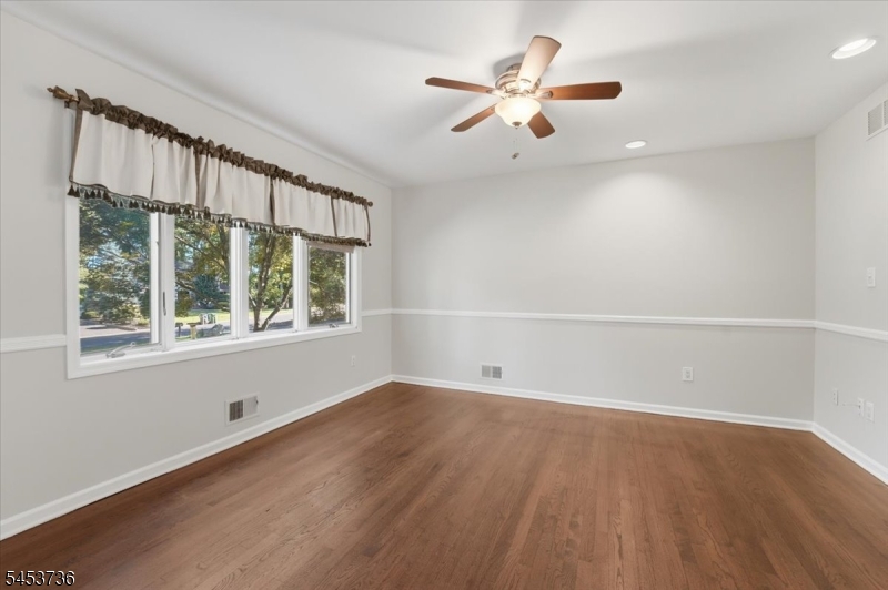 6 King Arthurs Ct Property Photo 6