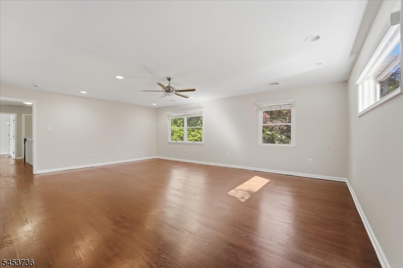 6 King Arthurs Ct Property Photo 23