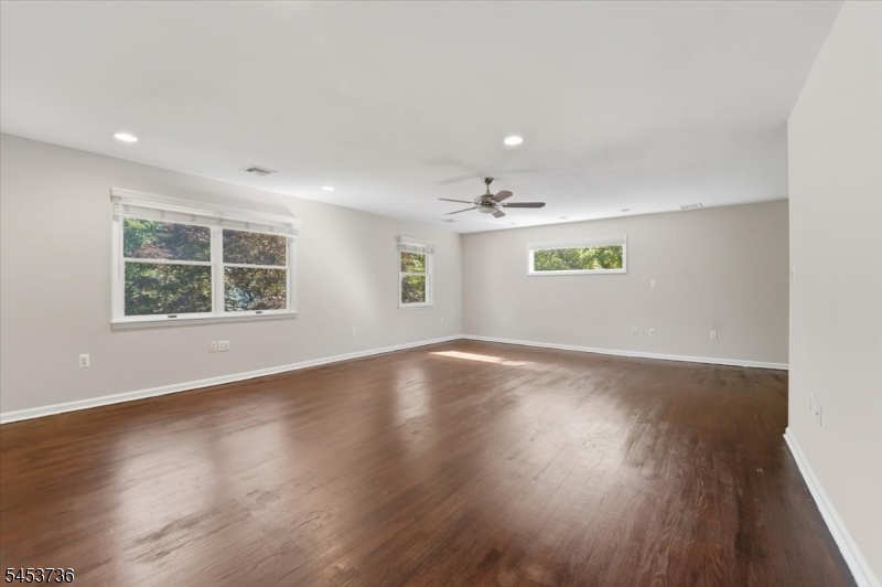 6 King Arthurs Ct Property Photo 25