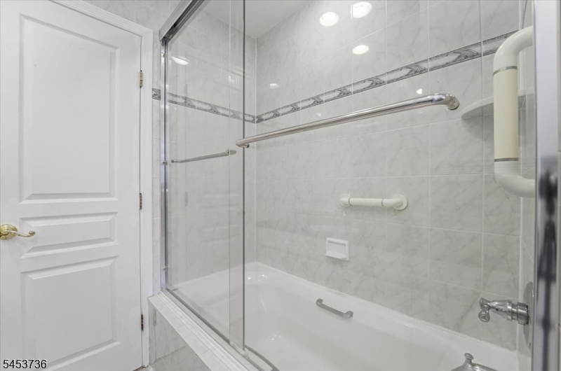 6 King Arthurs Ct Property Photo 28