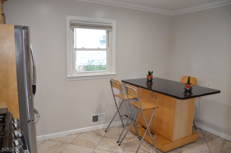 38 Auburn Rd Property Photo 13