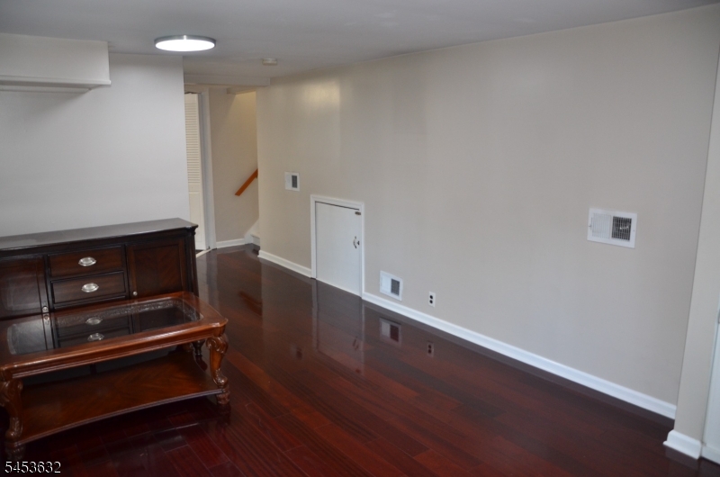 38 Auburn Rd Property Photo 22