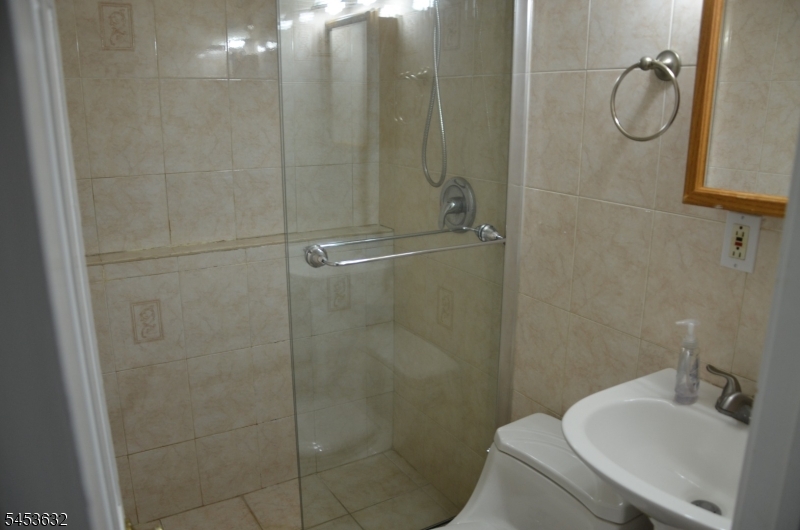 38 Auburn Rd Property Photo 23