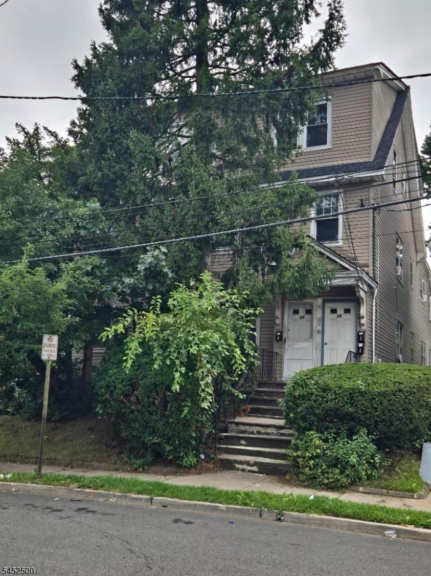 13 Fuller Pl Property Photo 1