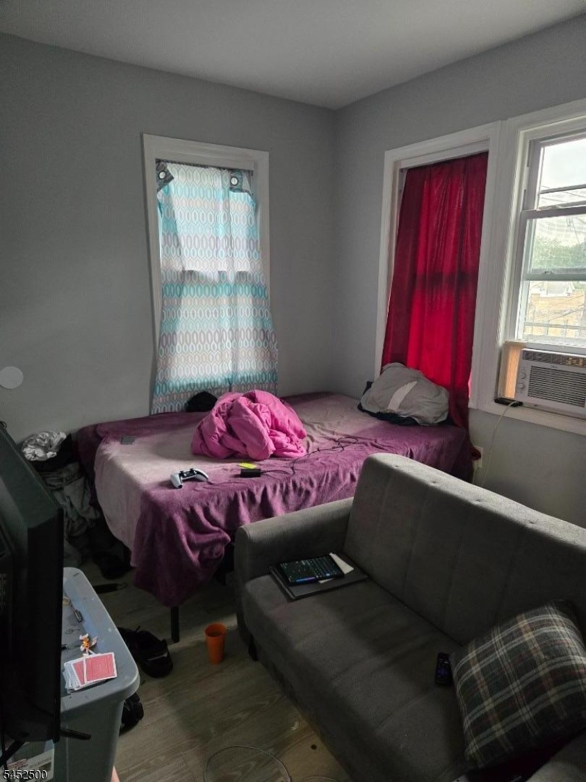 13 Fuller Pl Property Photo 7