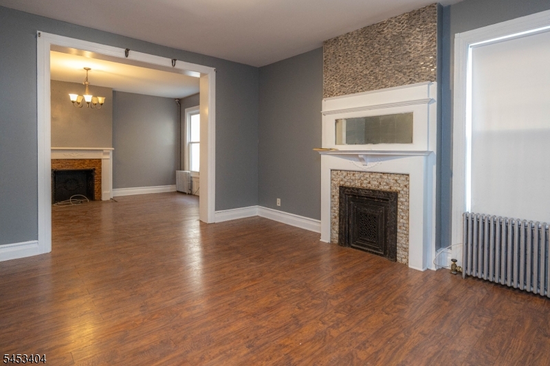 961 Lafayette St Property Photo 3