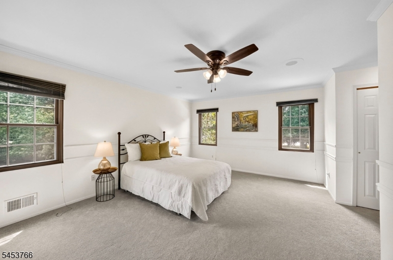 18 Estate Rd Property Photo 24