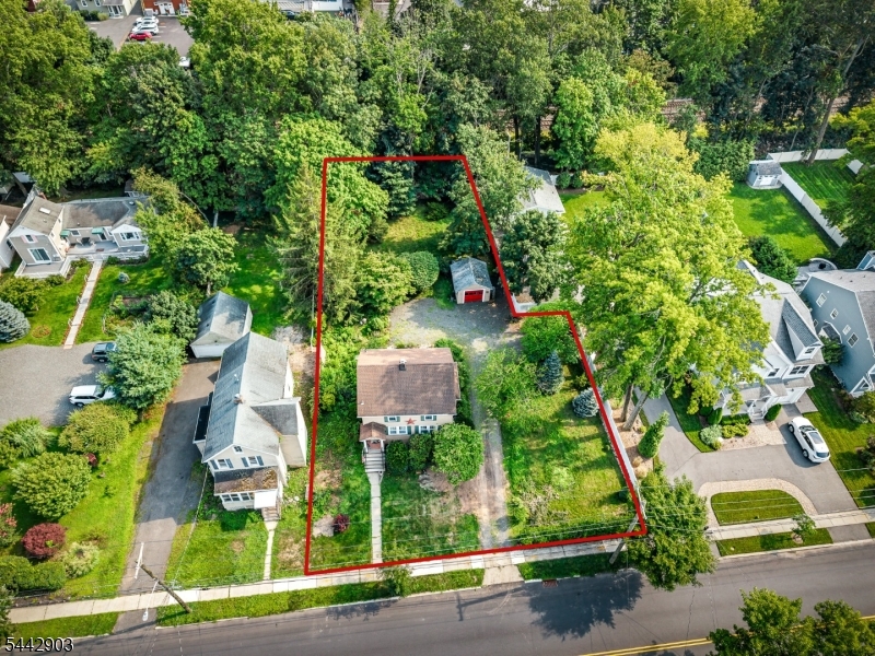 867 North Ave Property Photo 2