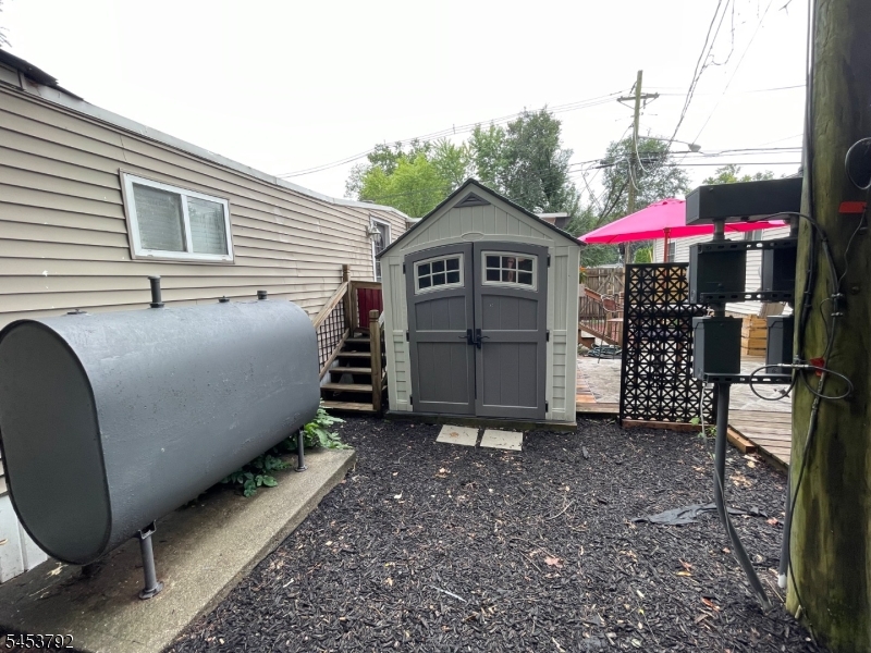 61 Travelo Dr Property Photo 8