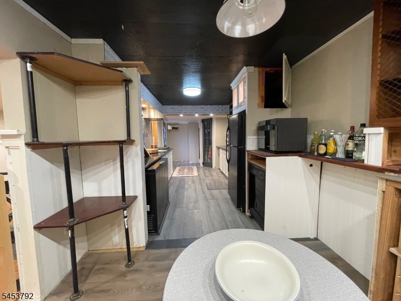 61 Travelo Dr Property Photo 16