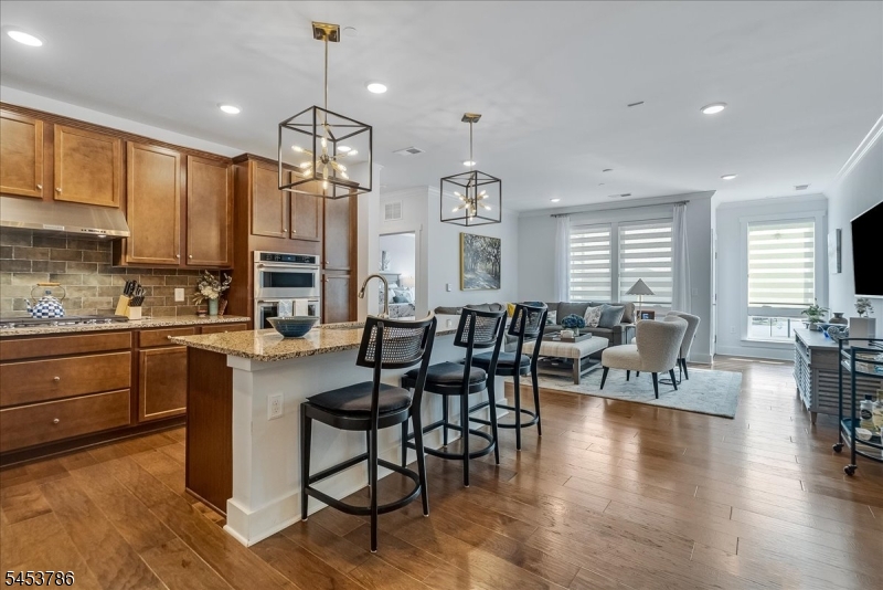 3 Vanderbilt Blvd 209 Property Photo 8