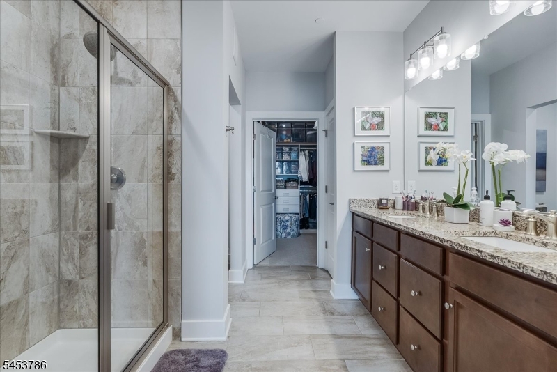 3 Vanderbilt Blvd 209 Property Photo 18