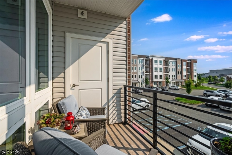 3 Vanderbilt Blvd 209 Property Photo 23