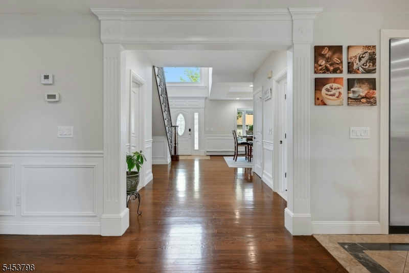 40 Scott Ter Property Photo 37