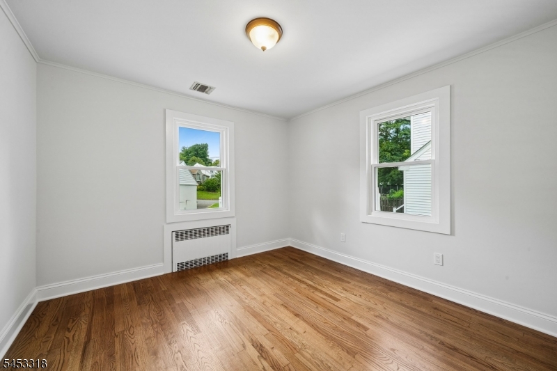 69 Broad St Property Photo 13