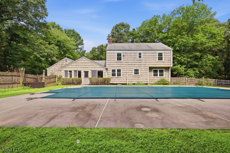 745 Backhus Estate Rd Property Photo 23