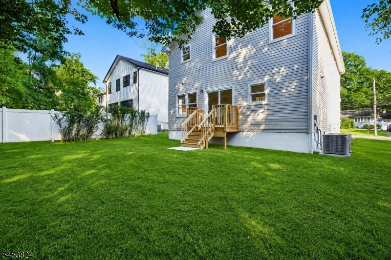 43 Cray Ter Property Photo 27