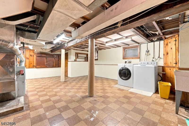 114 Melrose Ave Property Photo 30