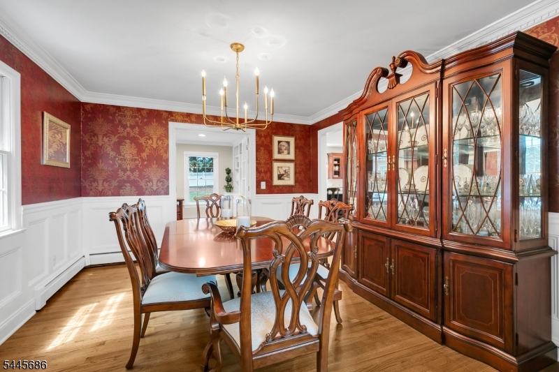 87 Peachtree Rd Property Photo 7