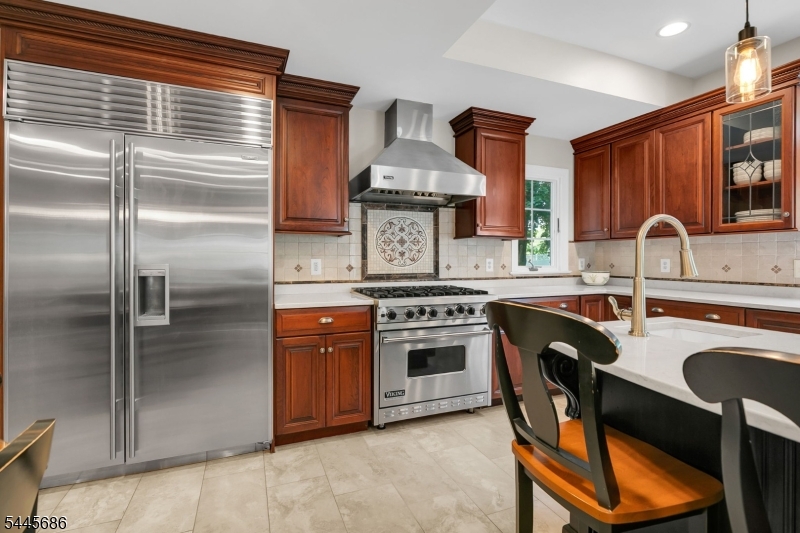87 Peachtree Rd Property Photo 16