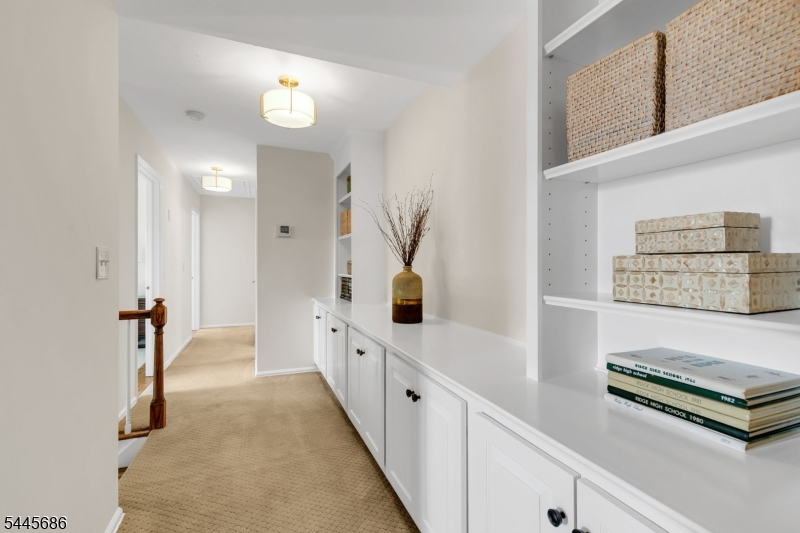 87 Peachtree Rd Property Photo 21