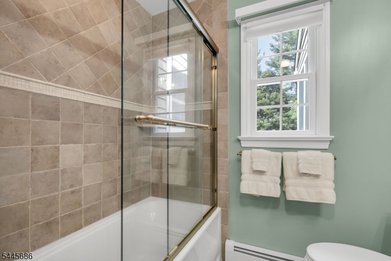 87 Peachtree Rd Property Photo 30