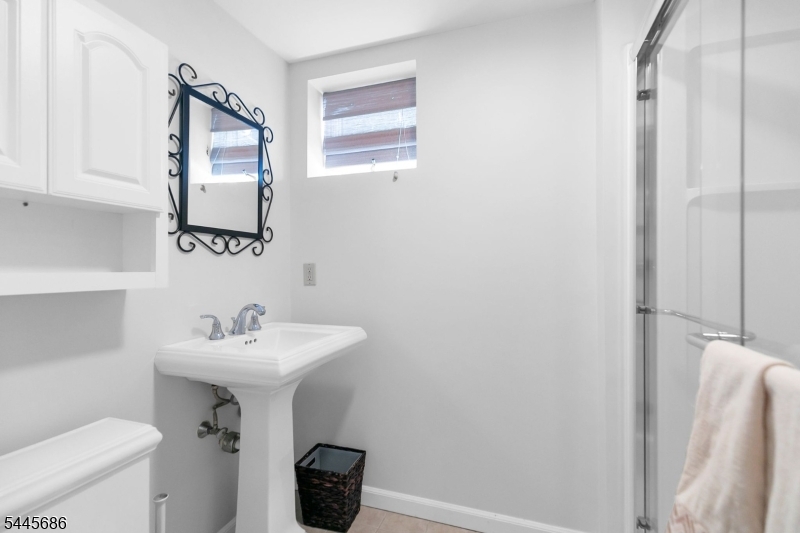 87 Peachtree Rd Property Photo 35