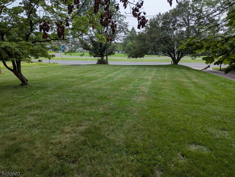 537 Us Highway 22 West Property Photo 25