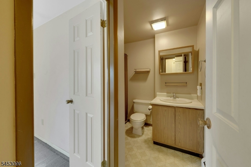 150 Maple Ave Property Photo 16