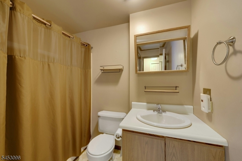 150 Maple Ave Property Photo 17