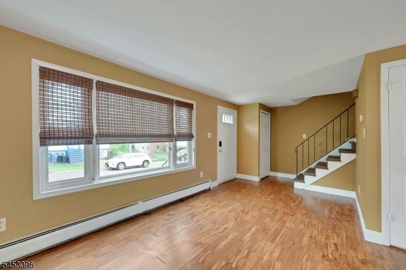 150 Maple Ave Property Photo 21