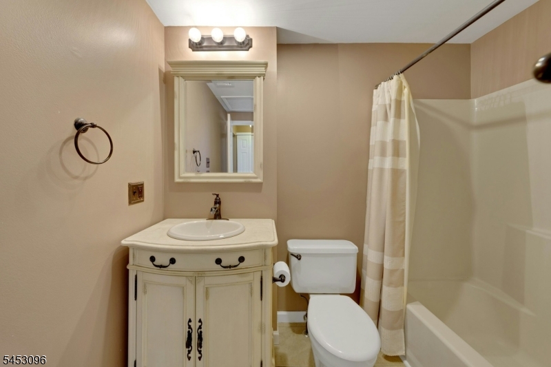 150 Maple Ave Property Photo 35