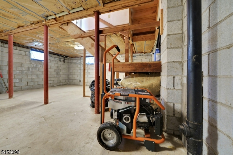 150 Maple Ave Property Photo 38