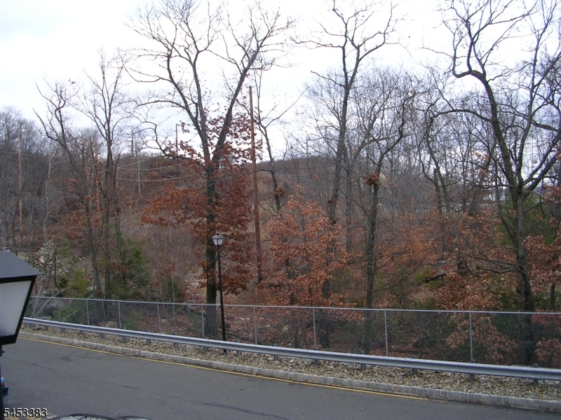1203 Wharton Ct Property Photo 8